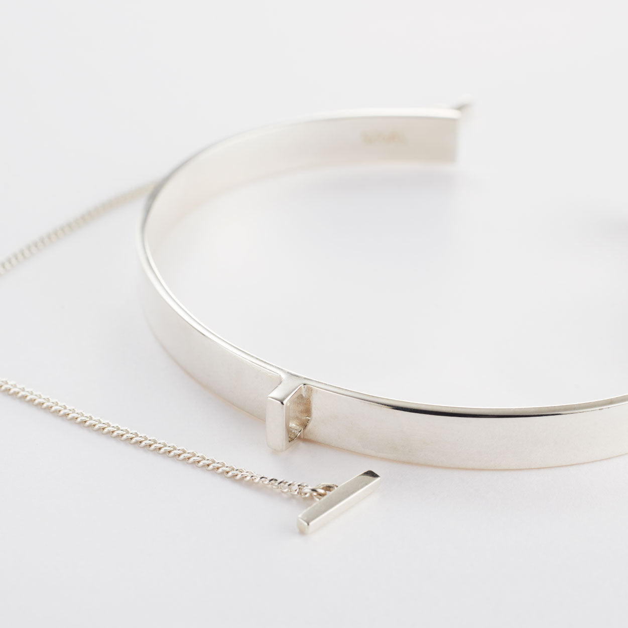 follow bangle