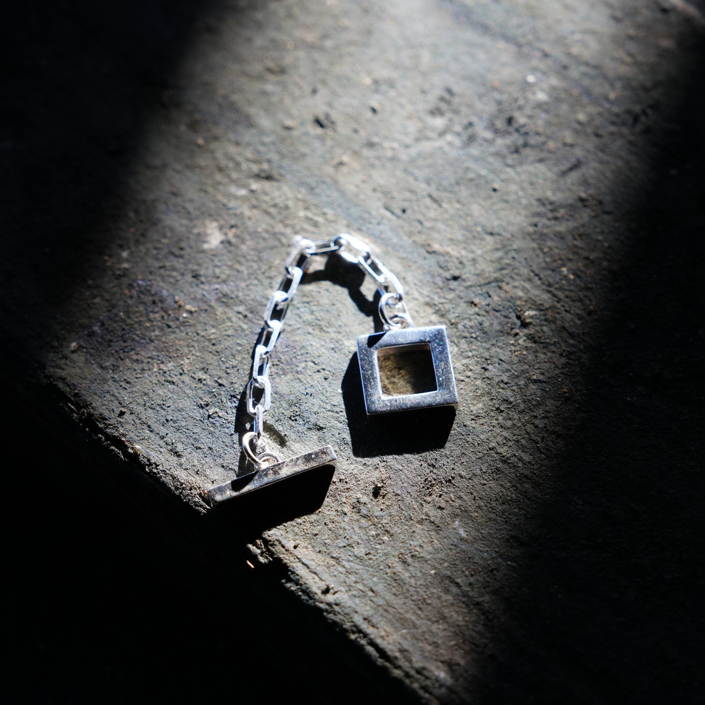 Ring – fmale.tokyo