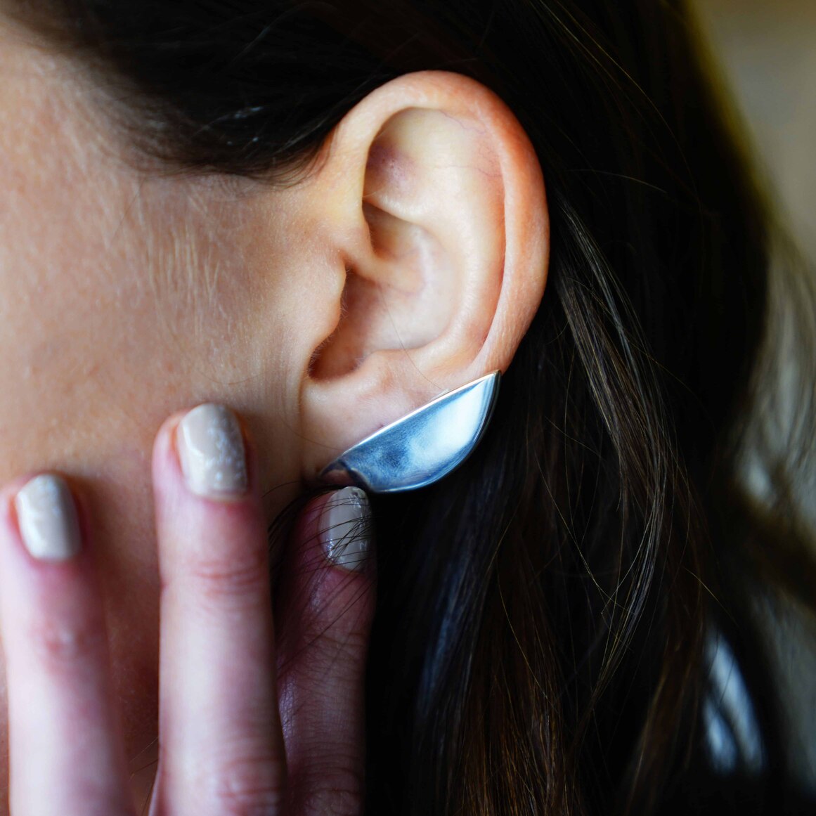 earlobe earrings